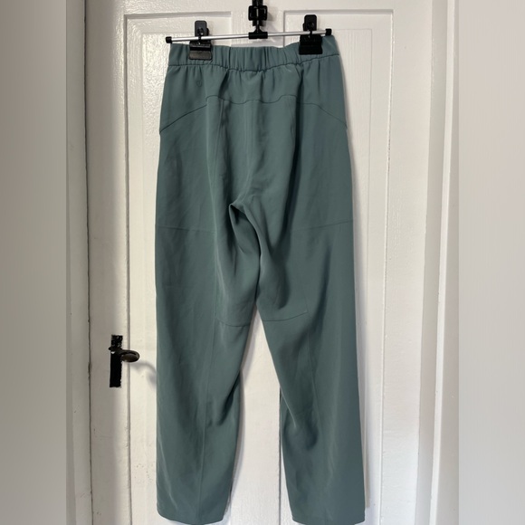 Lululemon Dynamic Days Tidewater Teal travel pants size 29 - Picture 7 of 15